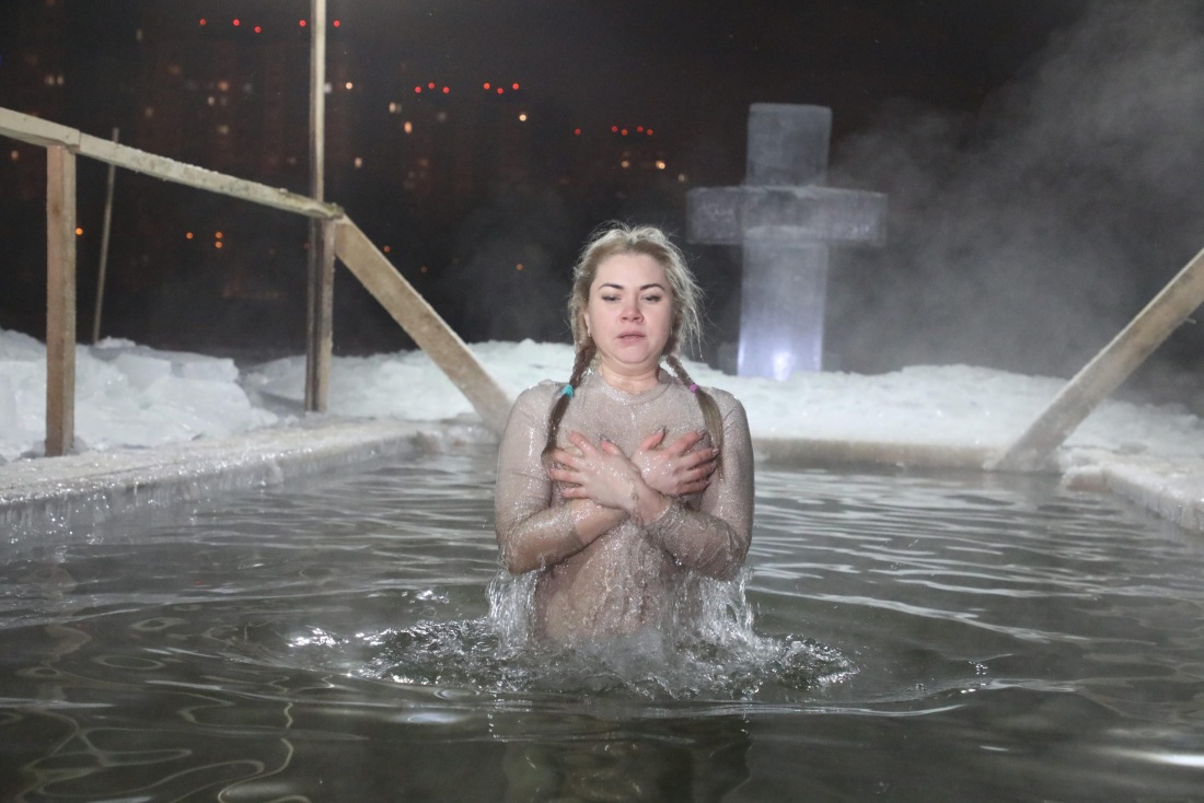 Прорубь для купания Иркутск