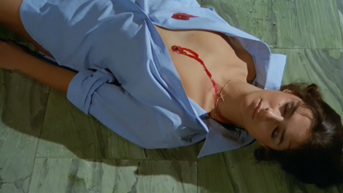 Невероятные приключения итальянцев Ольга переодевается