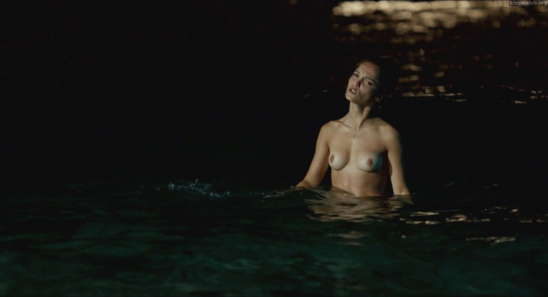 Лола Ле Ланн неловкий момент