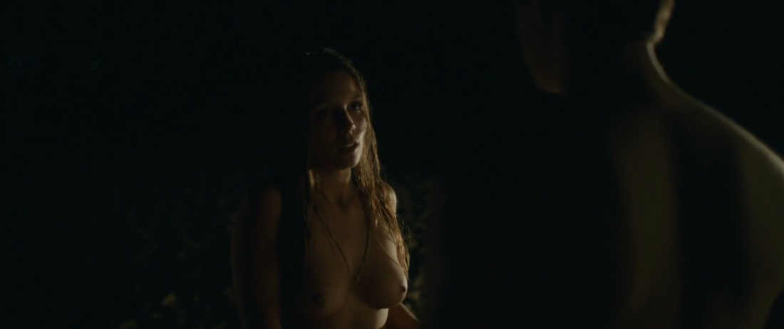 Лола Ле Ланн и Венсан Кассель nude