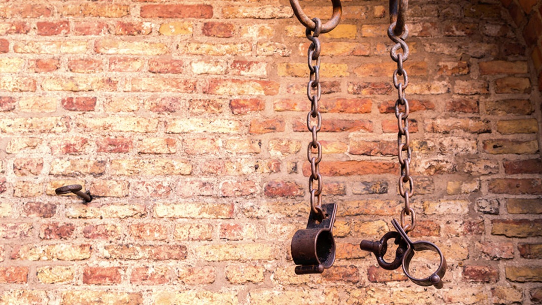 Фотосессия в красной комнате