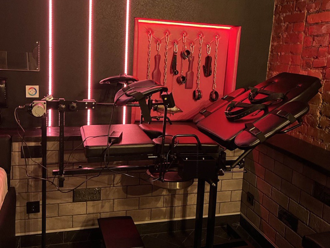 Страстные девушки