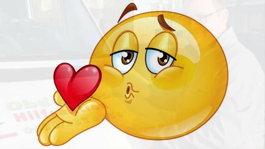 Воздушный поцелуй смайлик