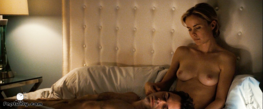 Рада Митчелл обнажёнка