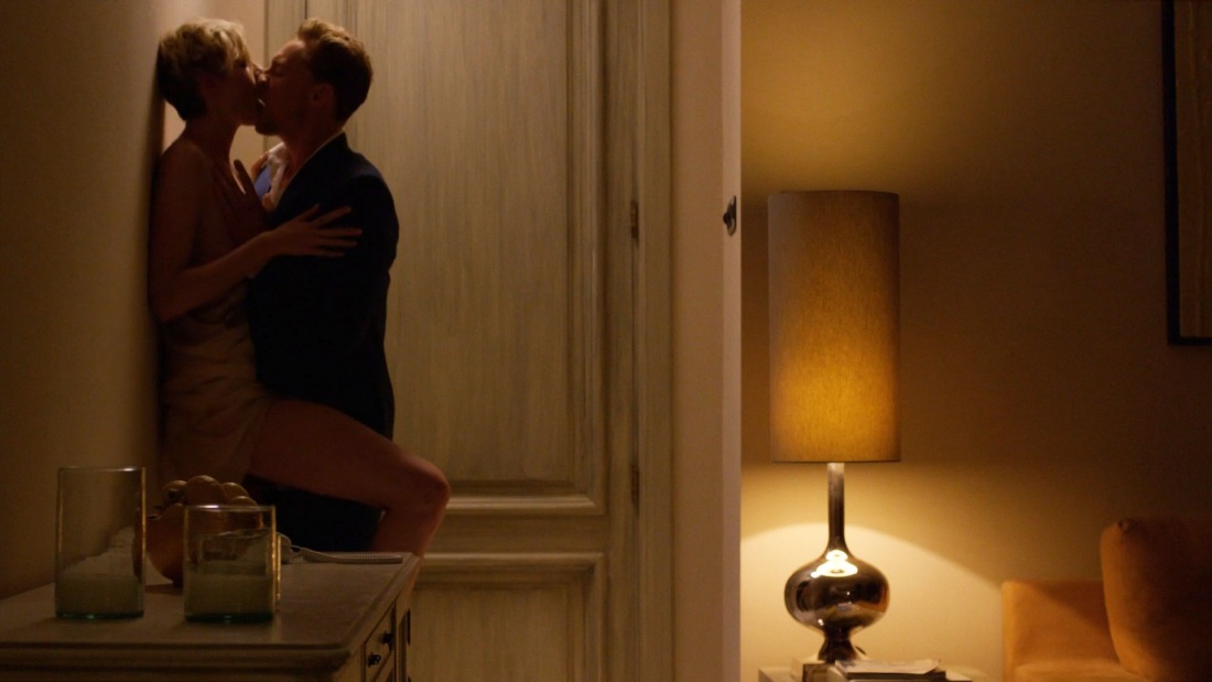 Элизабет Дебики эротические фото