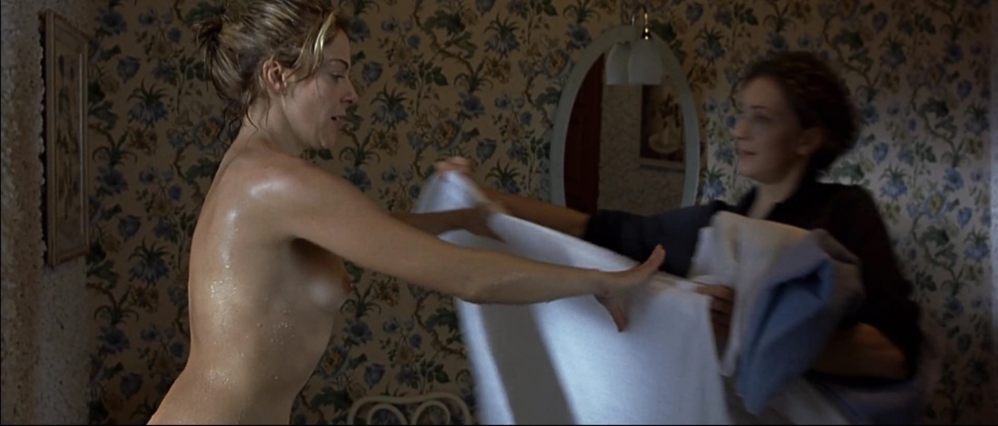 Ксения Раппопорт эротические сцены