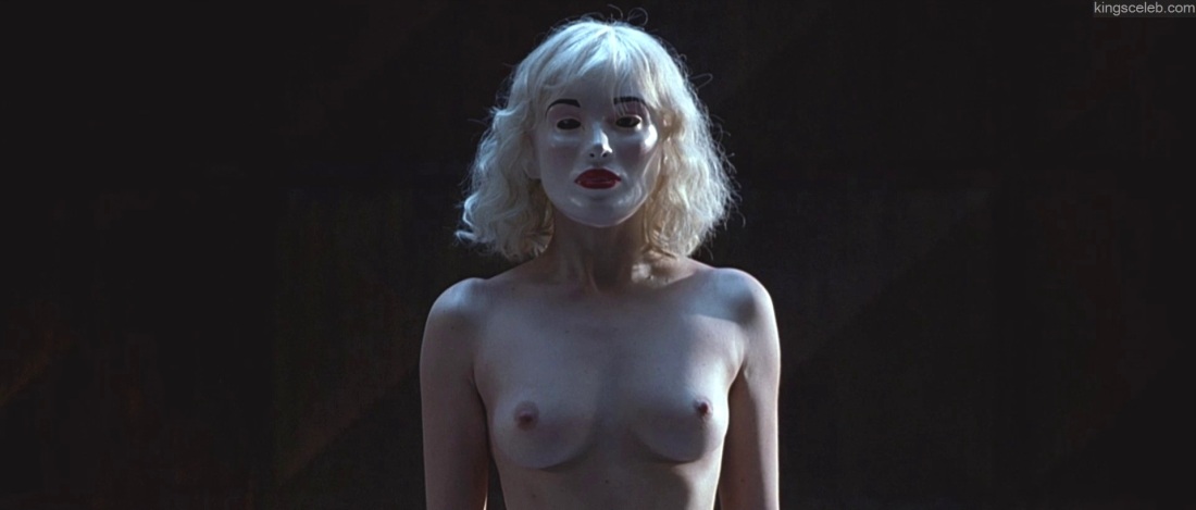 Ксения Раппопорт грудь