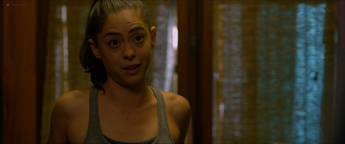 Роза Салазар постельная сцена