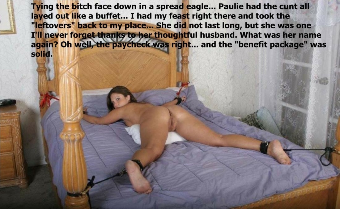 Голая связанная на кровати