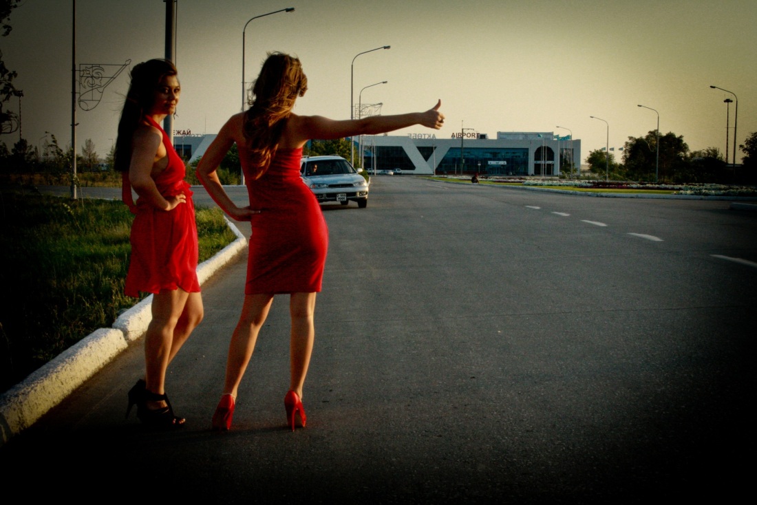 Девушка отсосала таксисту