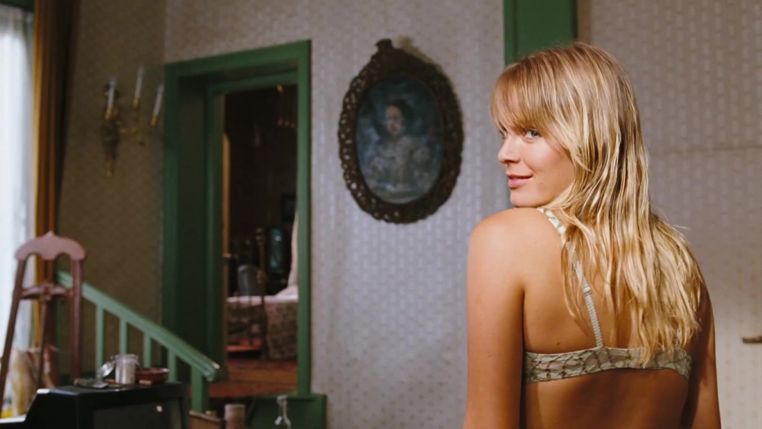 Фото голая Ханна Вербум