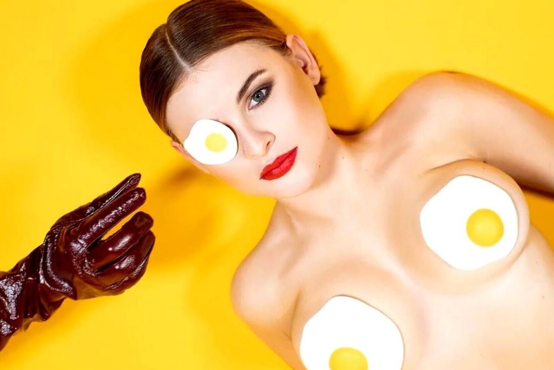 Анна Цуканова-Котт сиськи