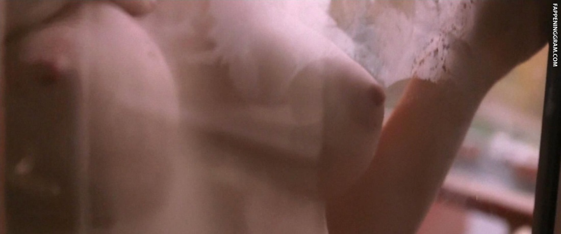 Альбина Джанабаева сиськи