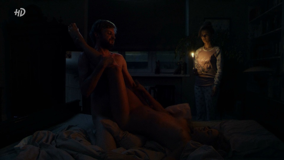 Любовь Аксенова обнимая небо