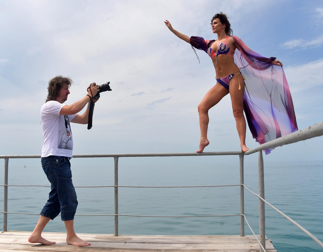 Янина Мелехова голышом