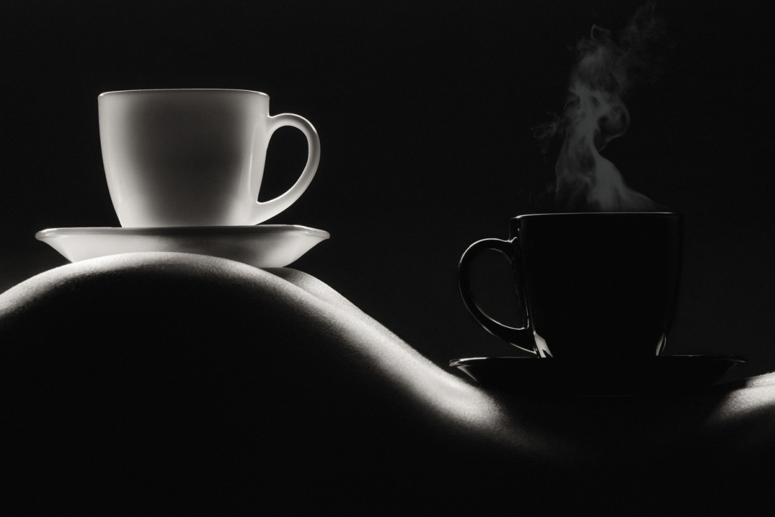 Кофе на двоих черно белое