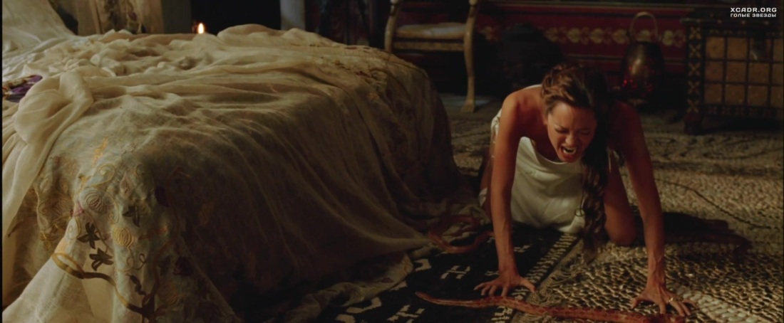 Александр фильм 2004 Анджелина Джоли