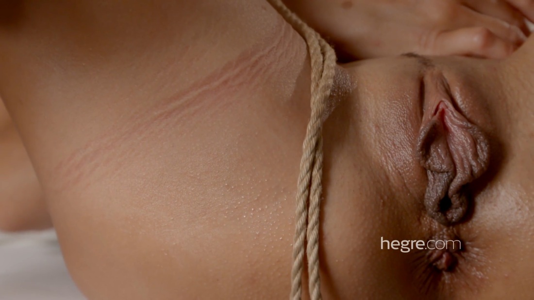 Голые женщины крупным планом