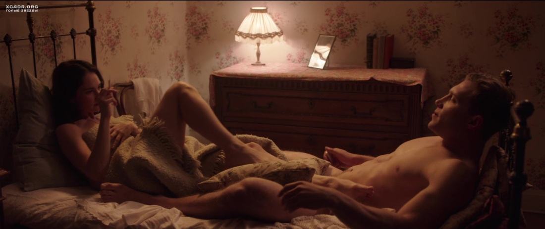 Лили Джеймс эротические сцены