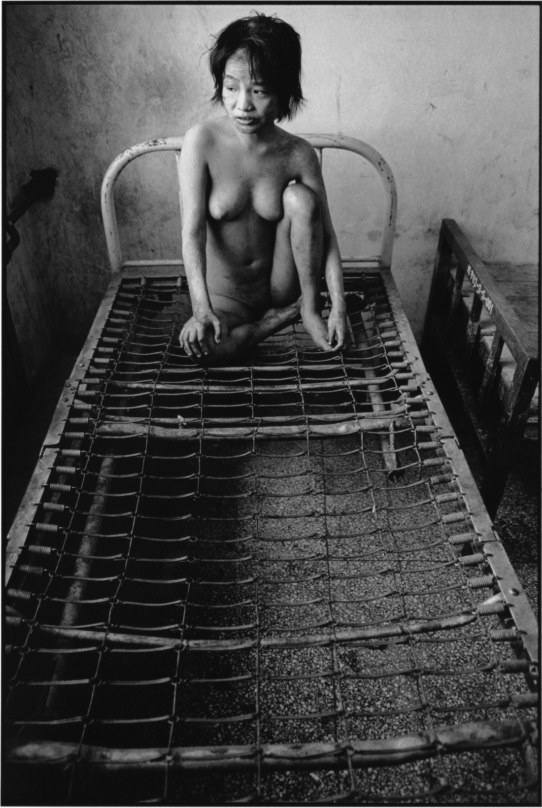 Голые бабы в отрезвителе