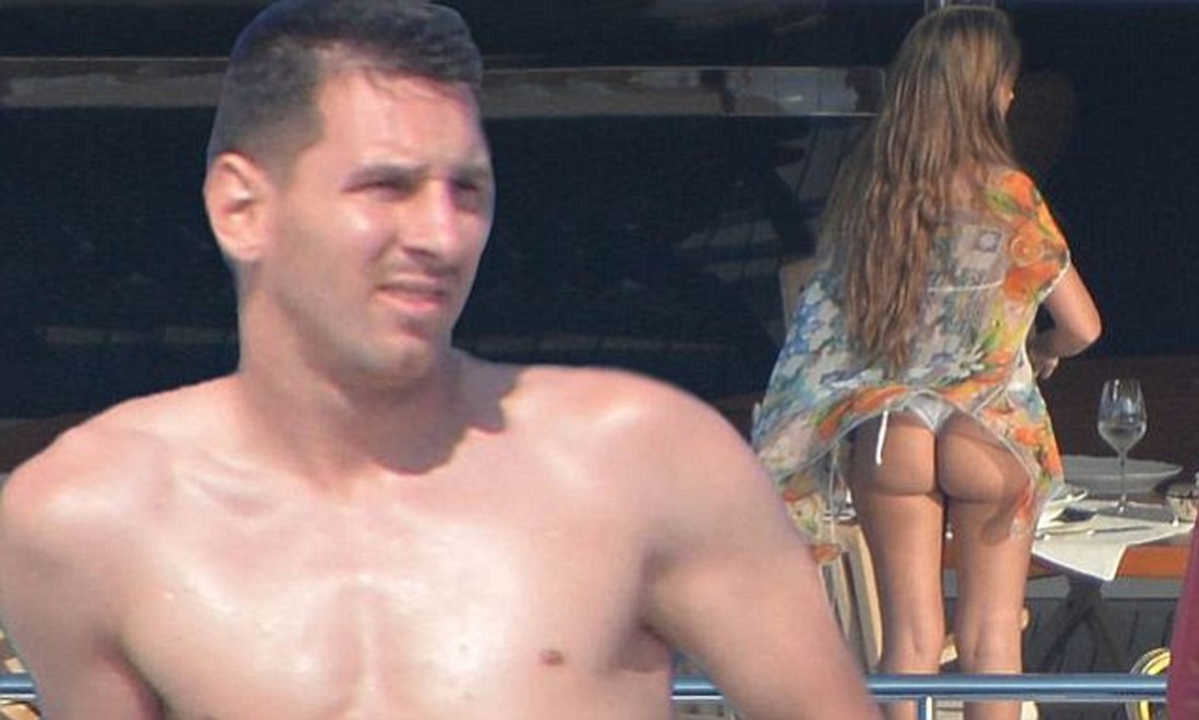 Антонелла Рокуццо и Месси на Ибице