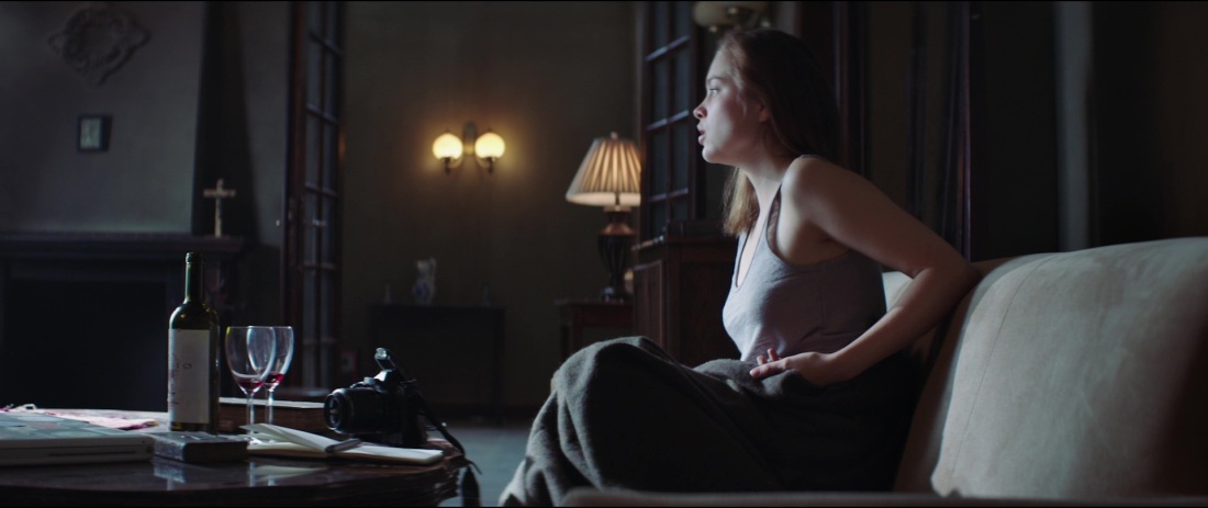 Софи Куксон Заклятие постельная сцена