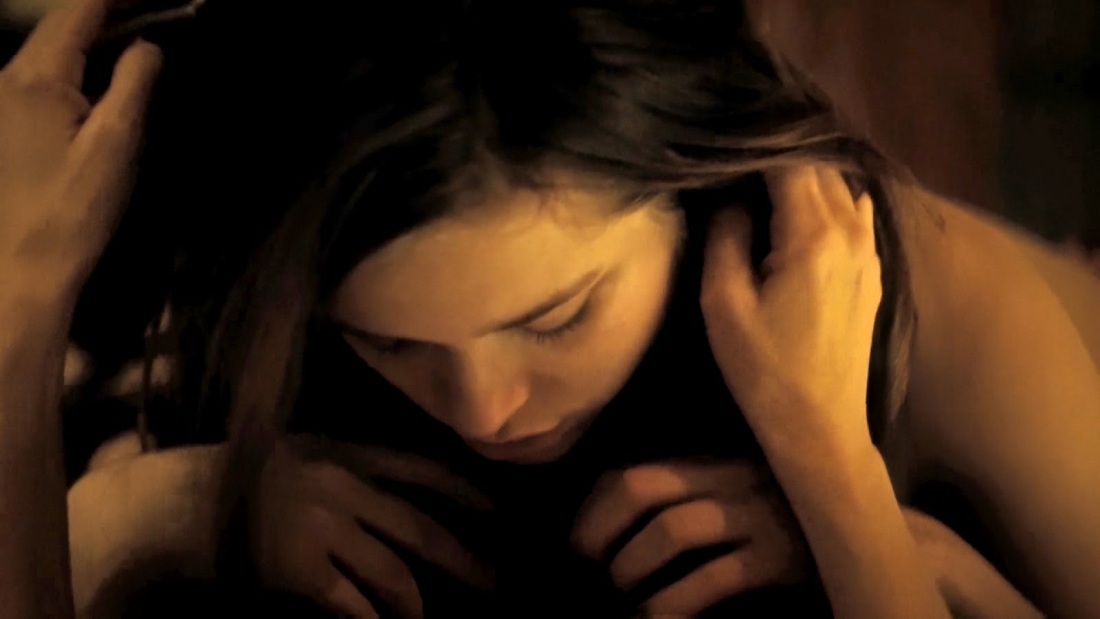 Софи Куксон фото голая