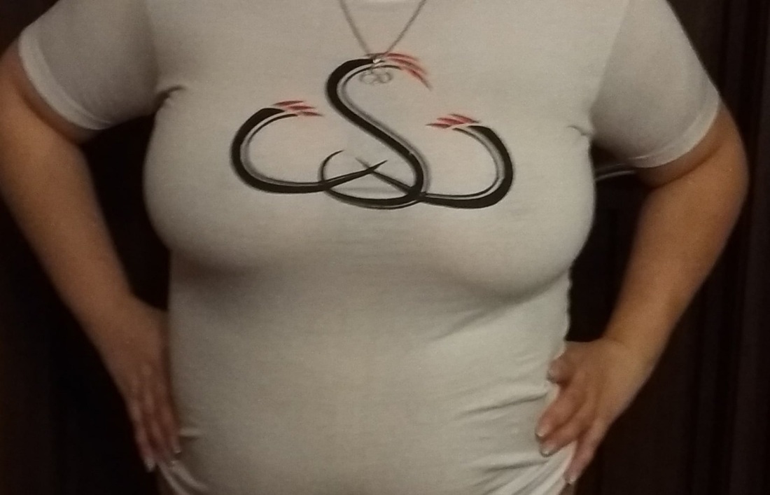 Унизительные надписи на футболках