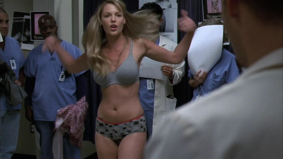 Сиськи актрисы Кэтрин Хейгл