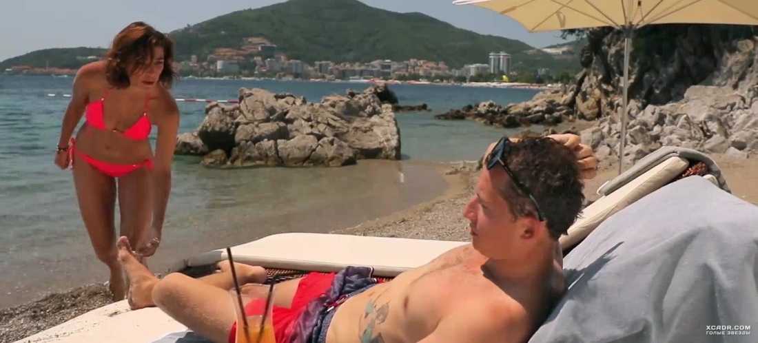 Алина Островская обнаженка