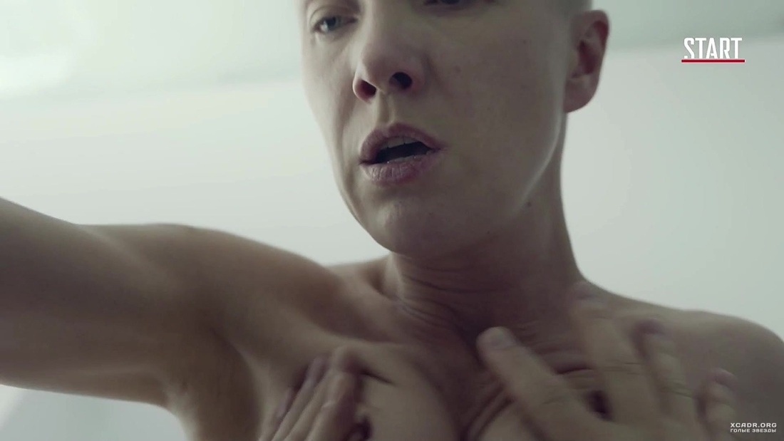 Дарья Мороз голая в сериале