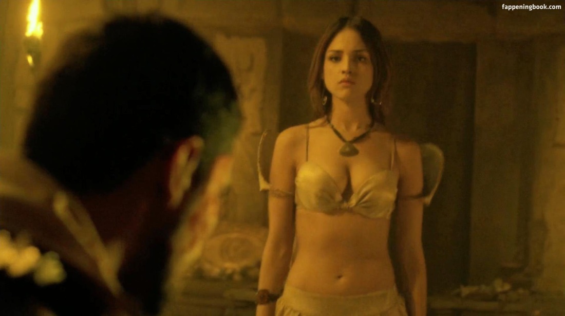 Эйза Гонсалес постельные сцены