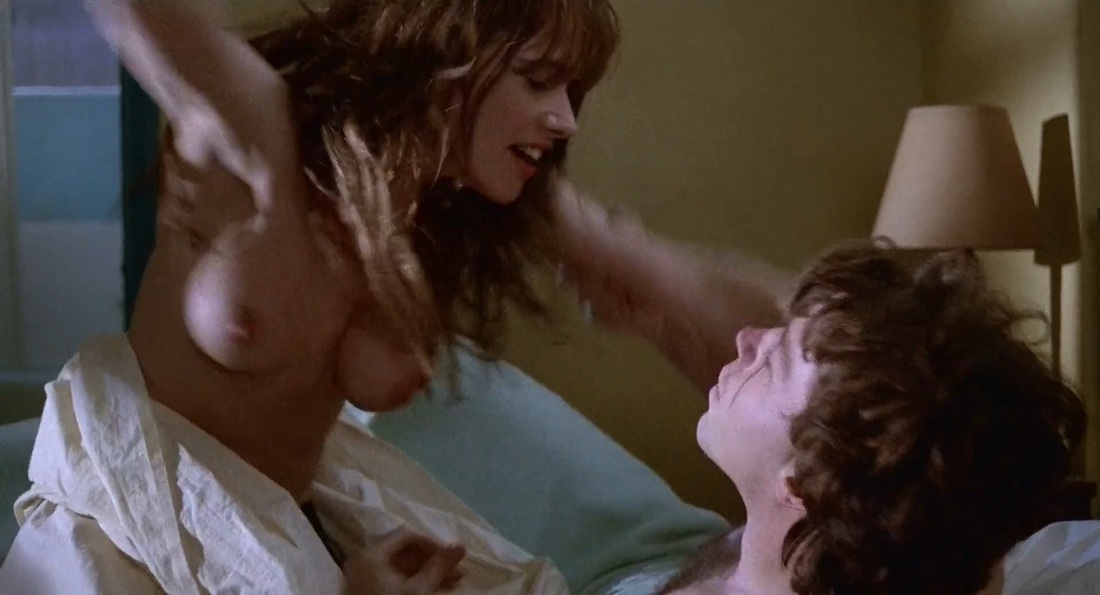 Актриса Розанна Аркетт голая