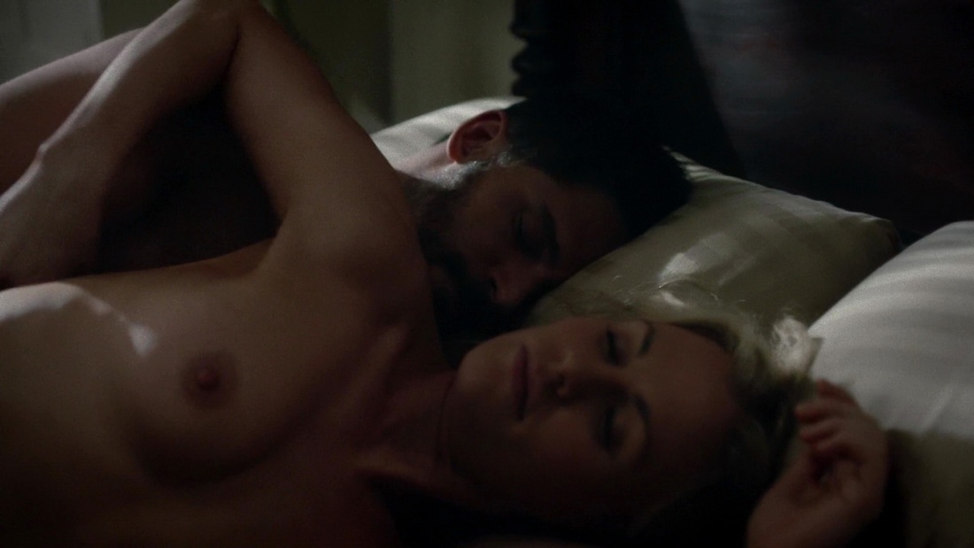 Анна Пэкуин настоящая кровь сиськи