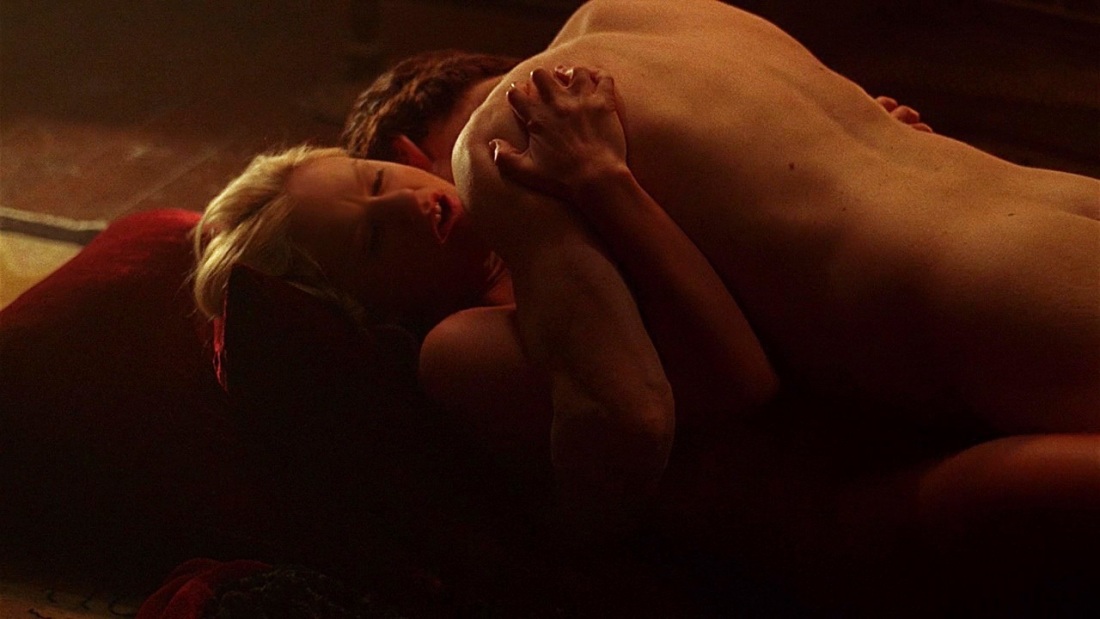 Анна Пакуин настоящая кровь эро