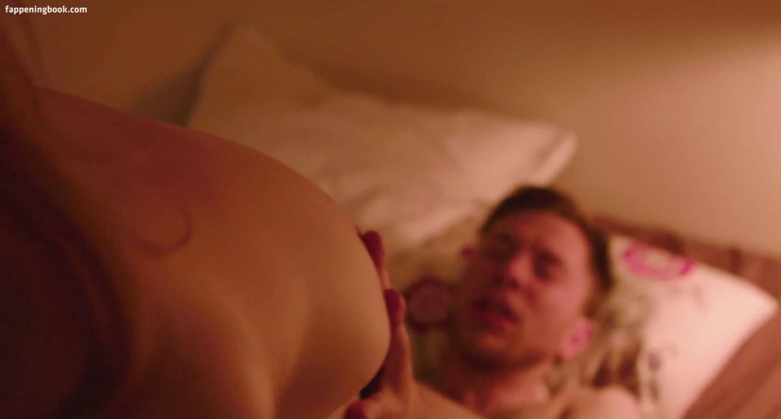 Рина Гришина постельная сцена