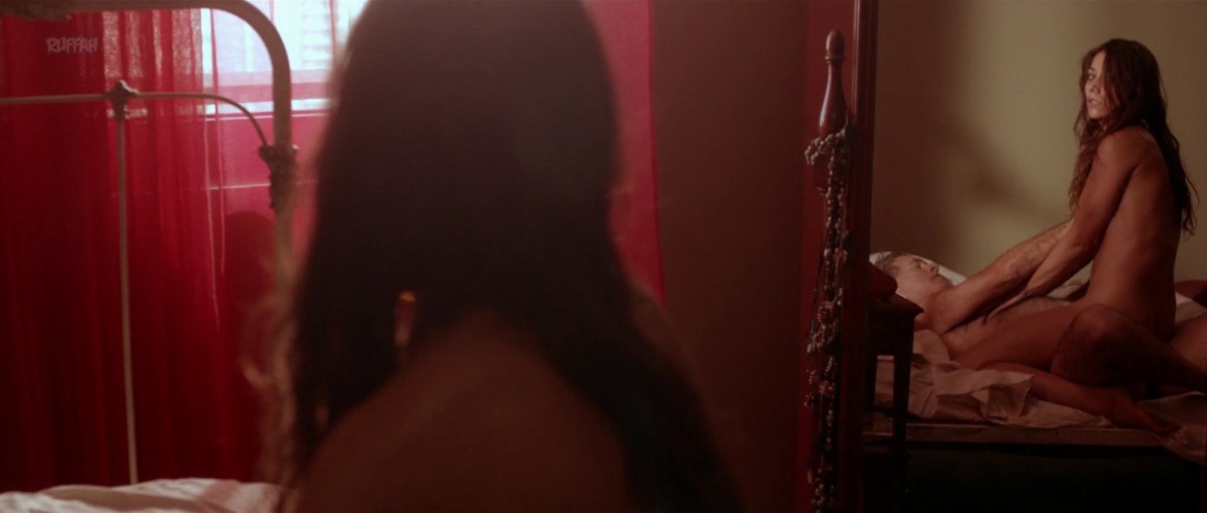 Чужой: Завет фильм 2017 сцена в душе