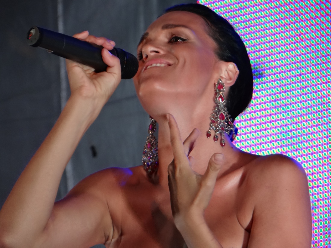 Наташа Королева 2004