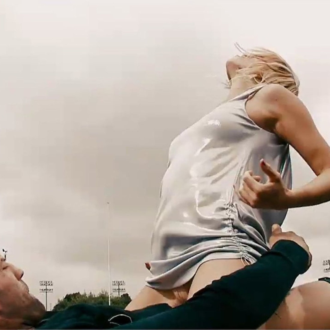 Эми смарт зеркала голая