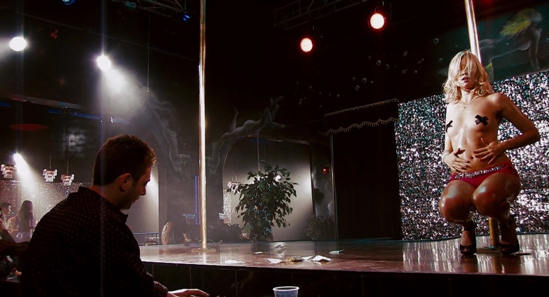 Эми смарт адреналин 2