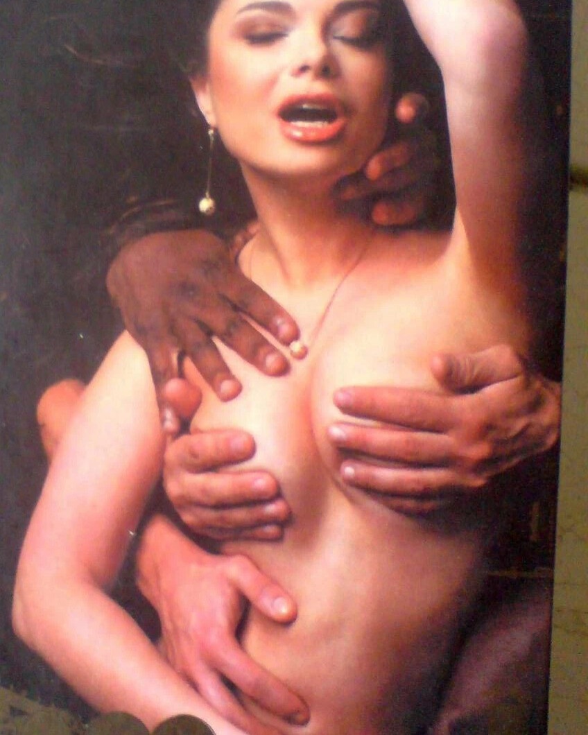 Голая Наташа Королева и тарзан