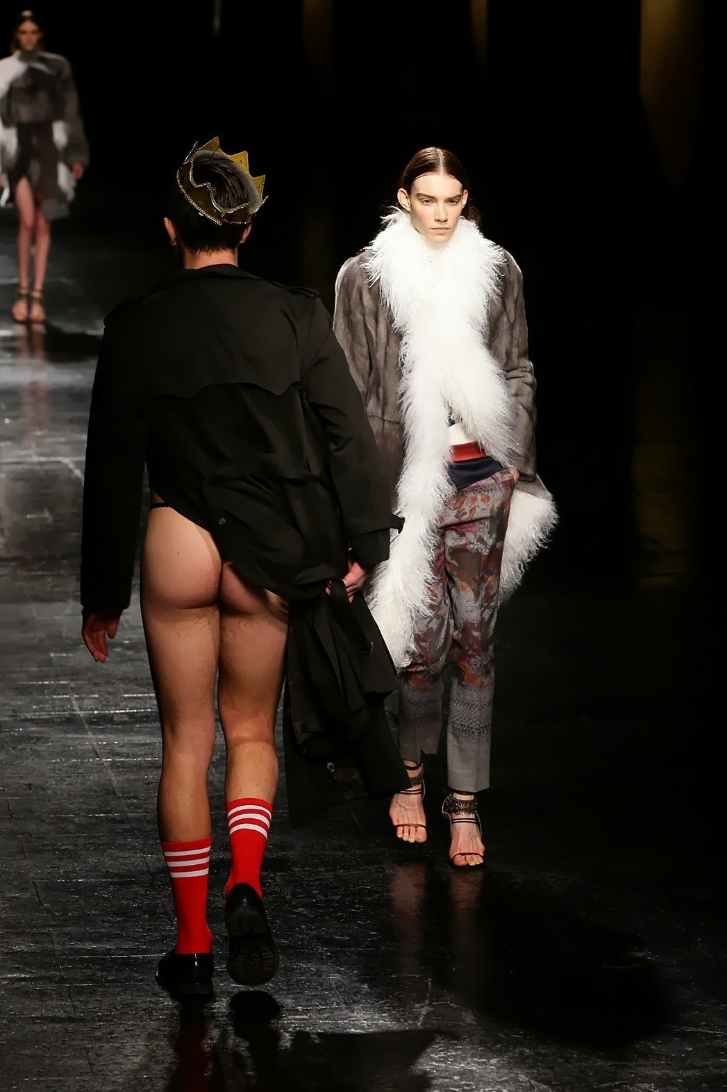 Изабель фонтана 2020