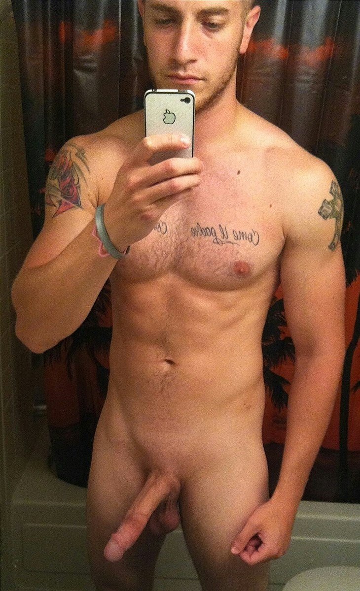 Мужские эротические селфи