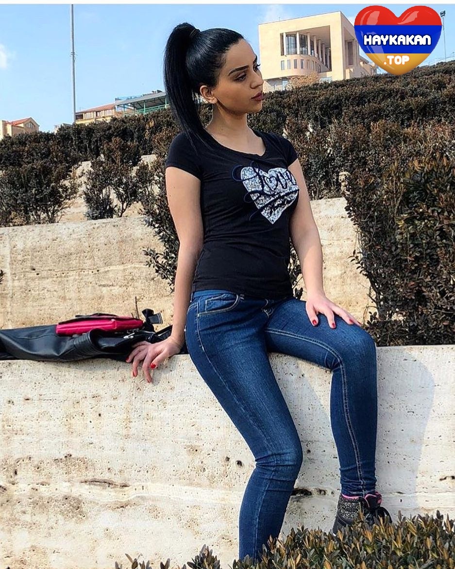 Janna Butulyan kisamerk