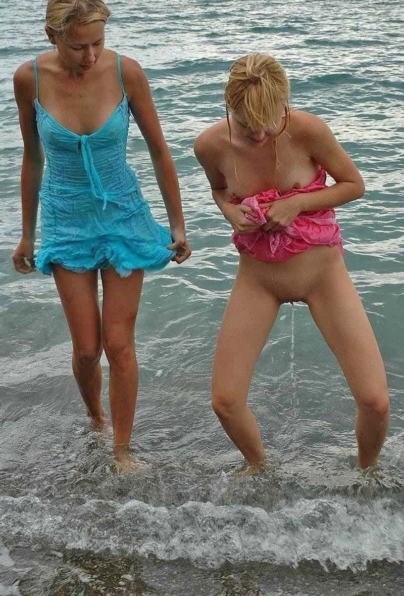 Подсмотрел на пляже Коктебель