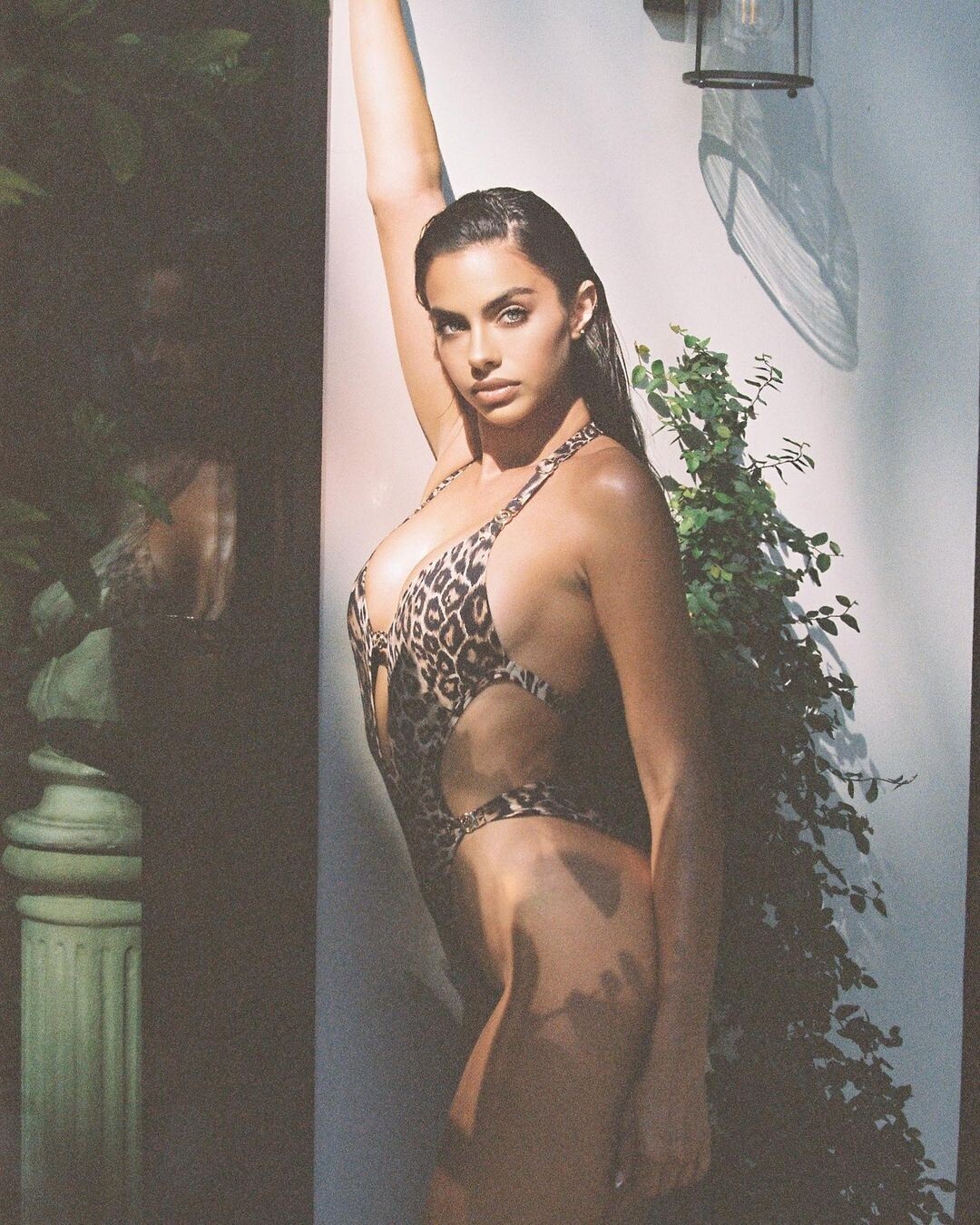 Мортал комбат Скарлетт косплей