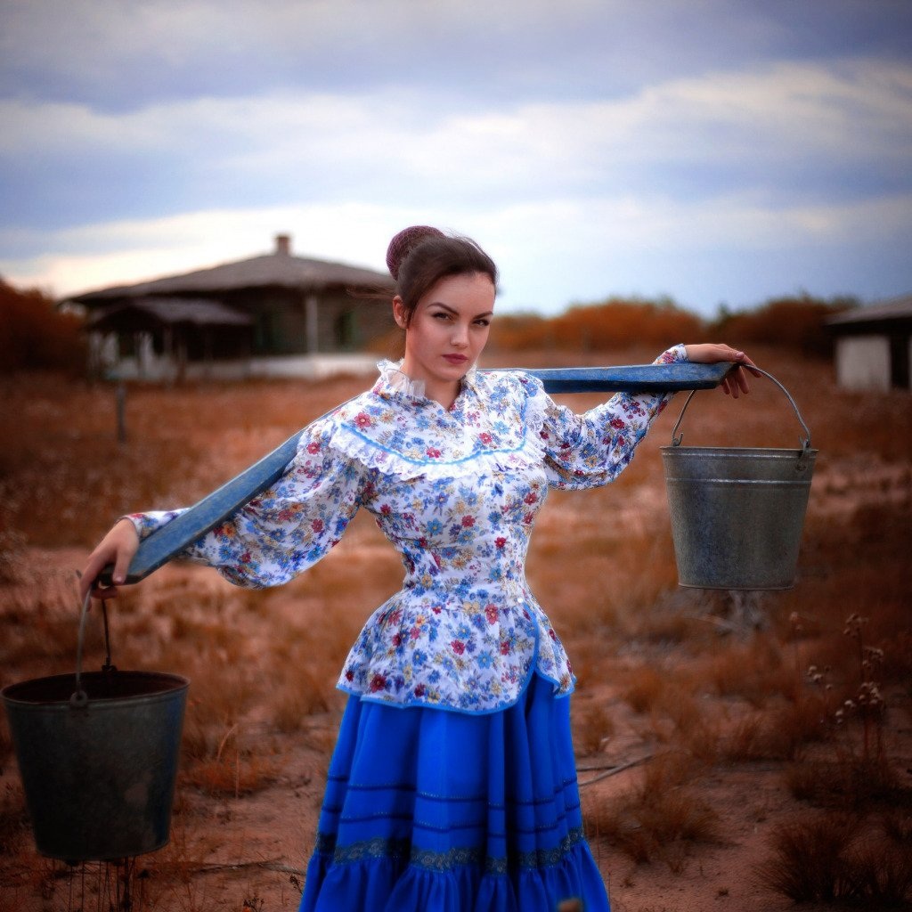 Темноволосые полные казачки