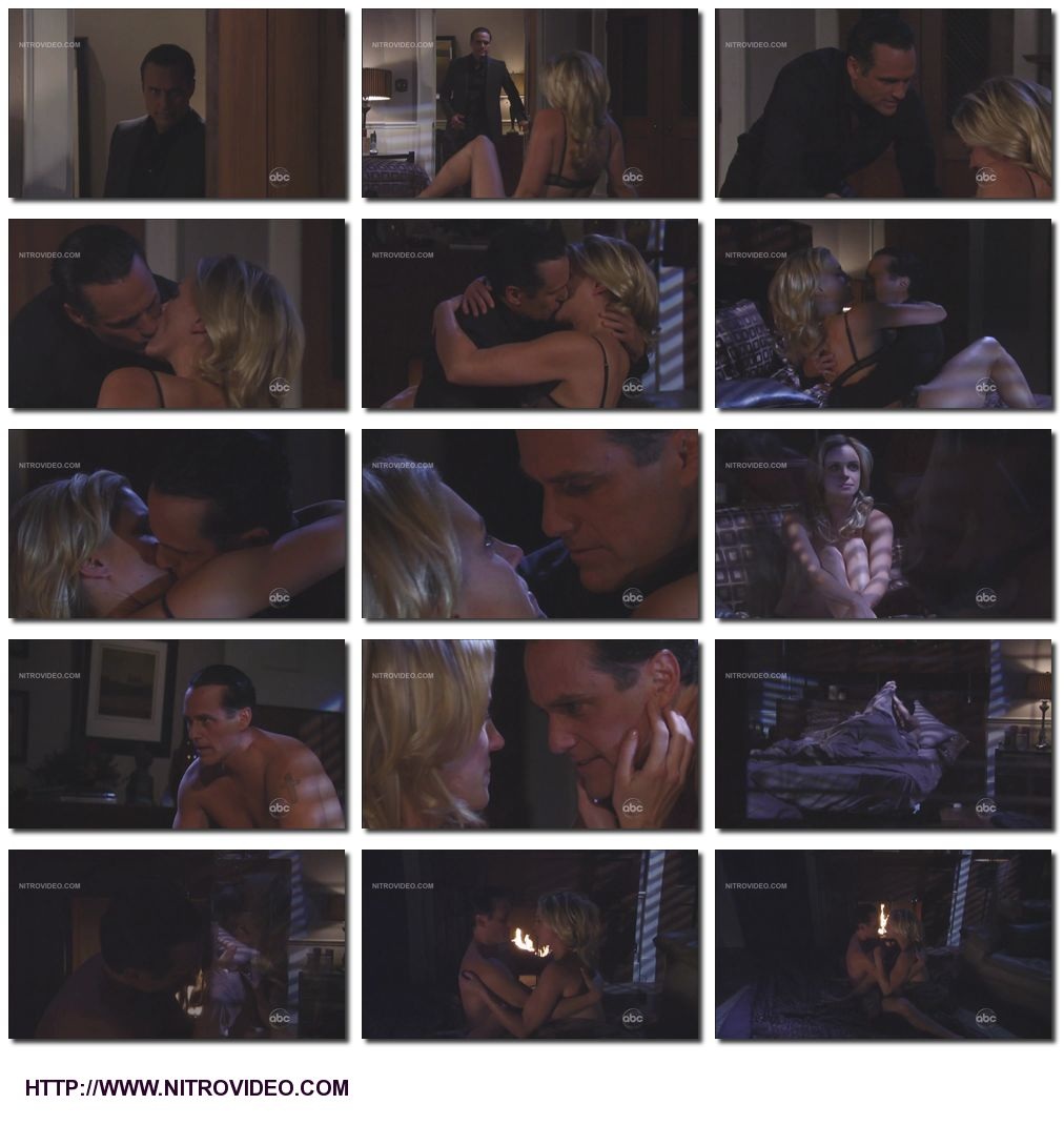 Дженнифер Бреннан сиськи