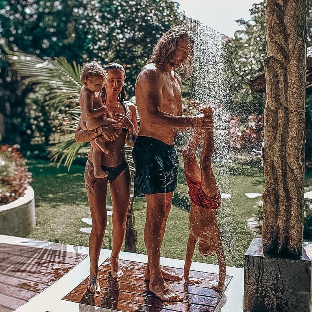 Дмитрий Анохин серфер