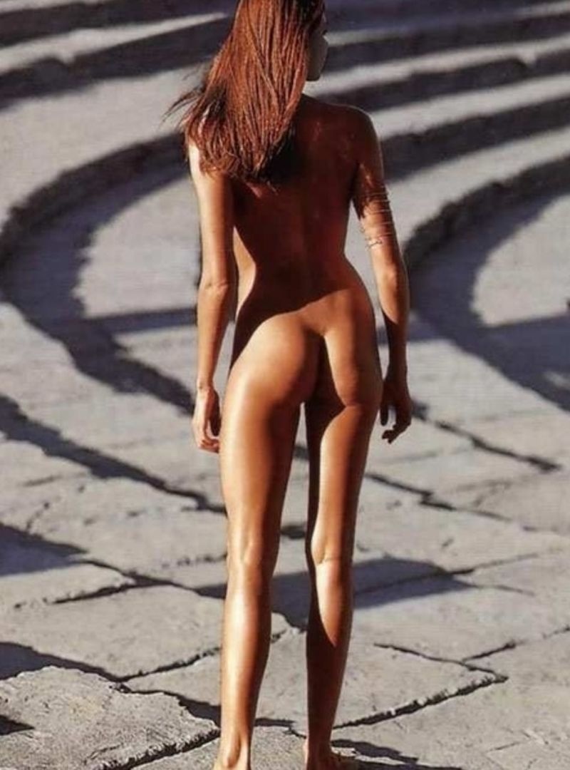 Любовь Толкалина 2018 ню